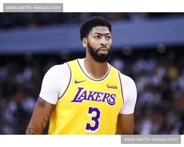 骑士的光芒与马卡比的荣光：一场跨越时空的篮球对话